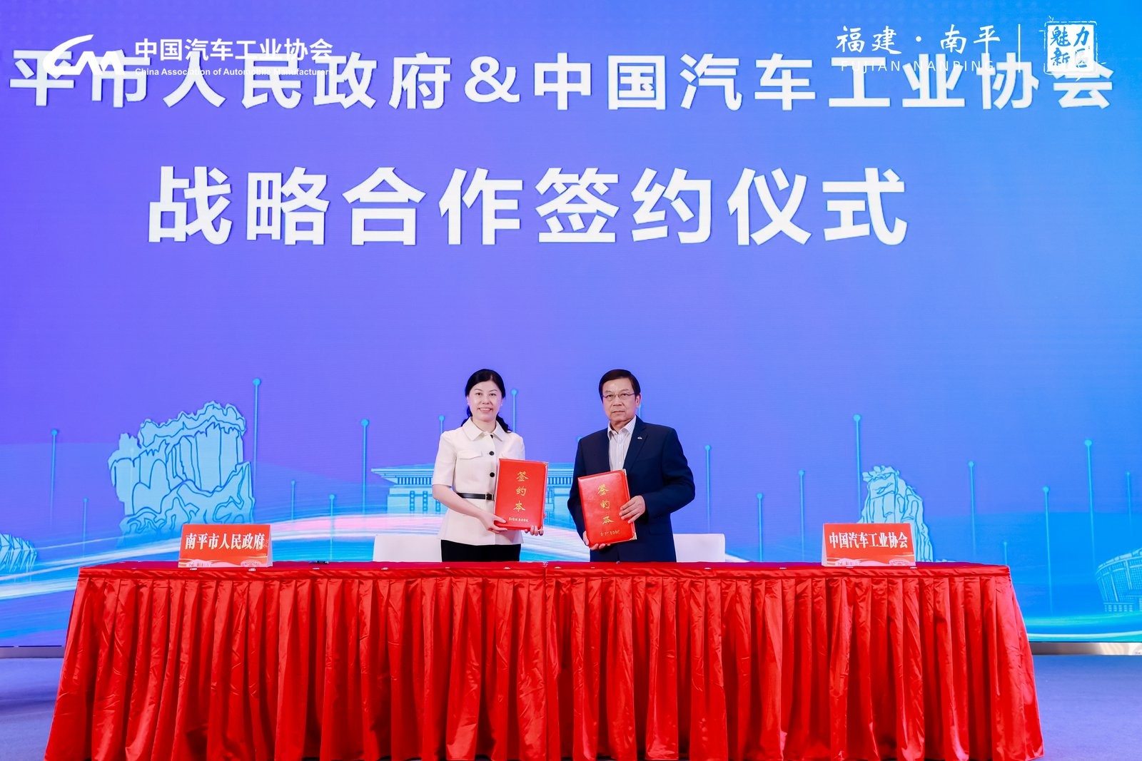 1750642247443052144.jpg 11.jpg